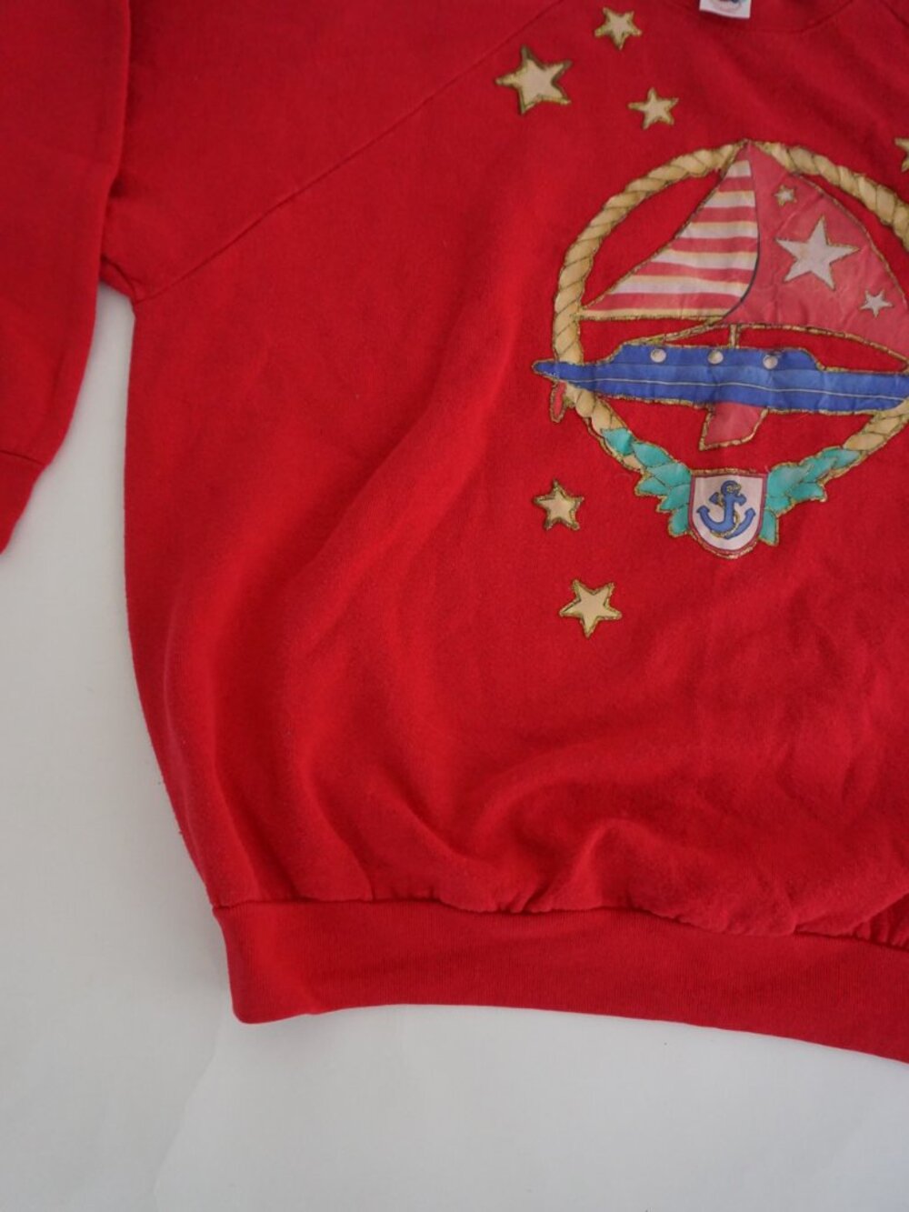 Vintage Fruit of the Loom Red Sailboat Star Rope Nautical Graphic Crewneck XL - Picture 6 of 10